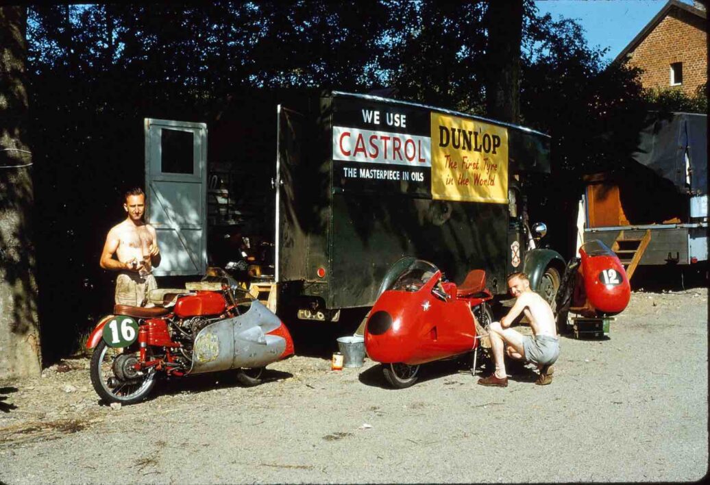 A evolução dos Paddock's. 46 76732173 1431292767028102 3639295866310754304 o cópia - MotoX