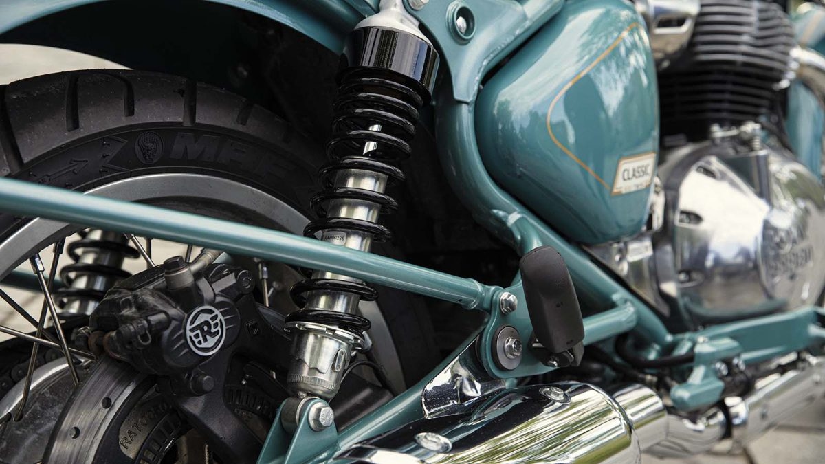 Royal Enfield Classic 650. Nostalgia de Lés-a-Lés 10 Royal Enfield Classic 650