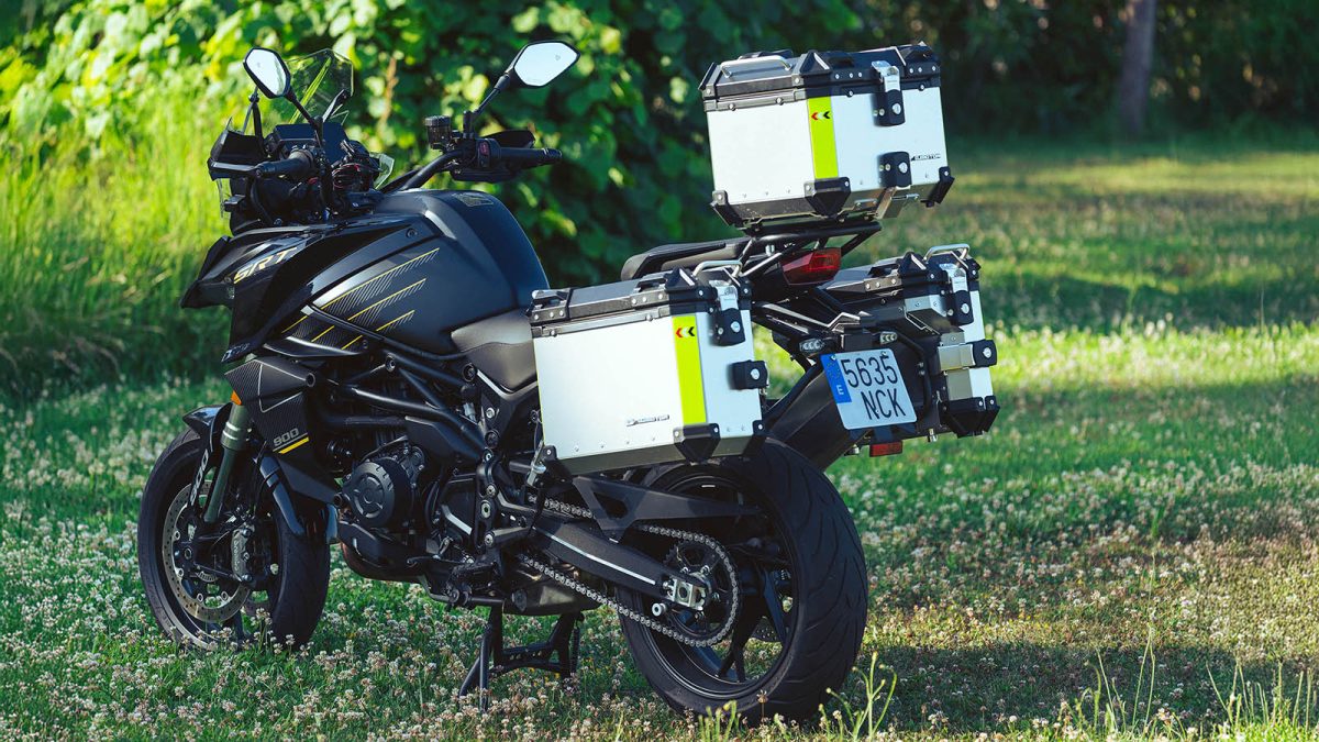 QJMOTOR SRT 900 