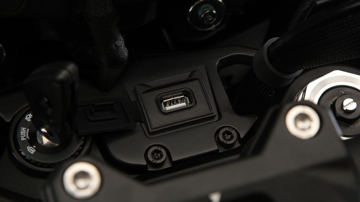 QJMOTOR SRT 900 