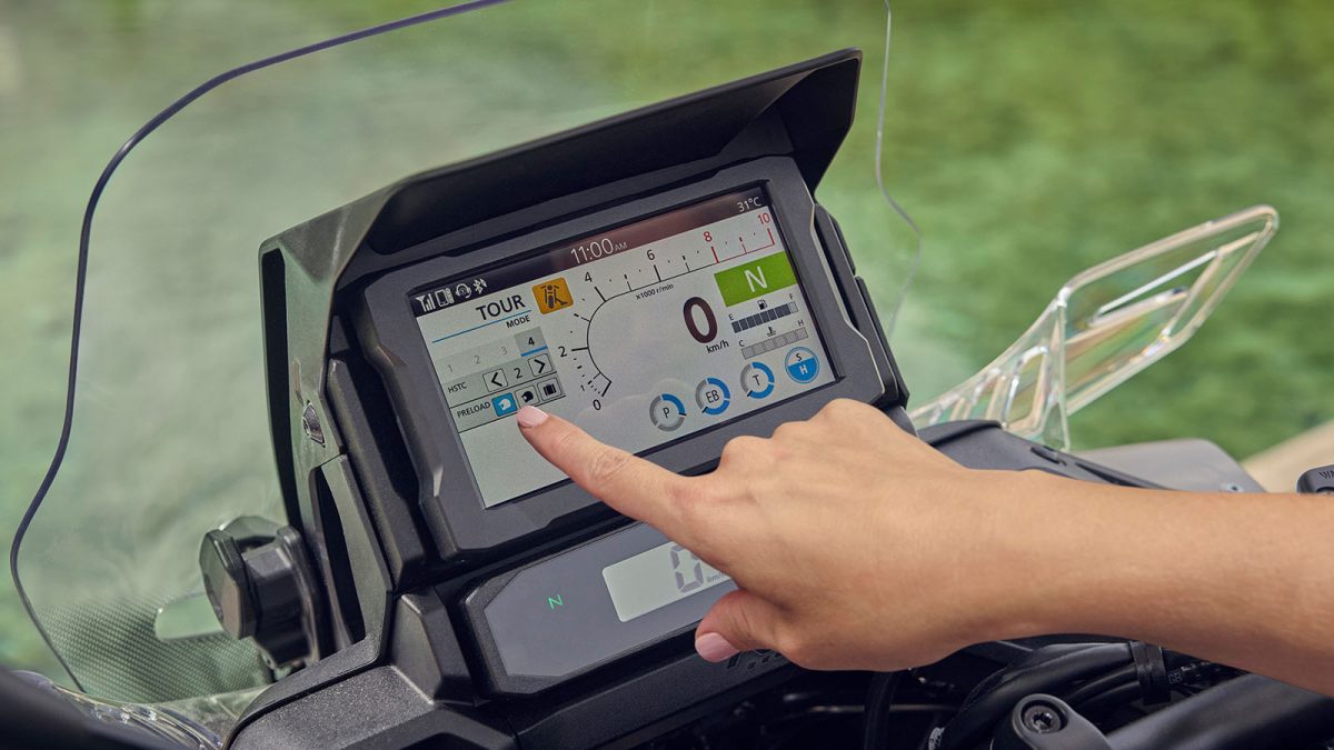 Honda NT1100. O vídeo 6 Honda NT1100