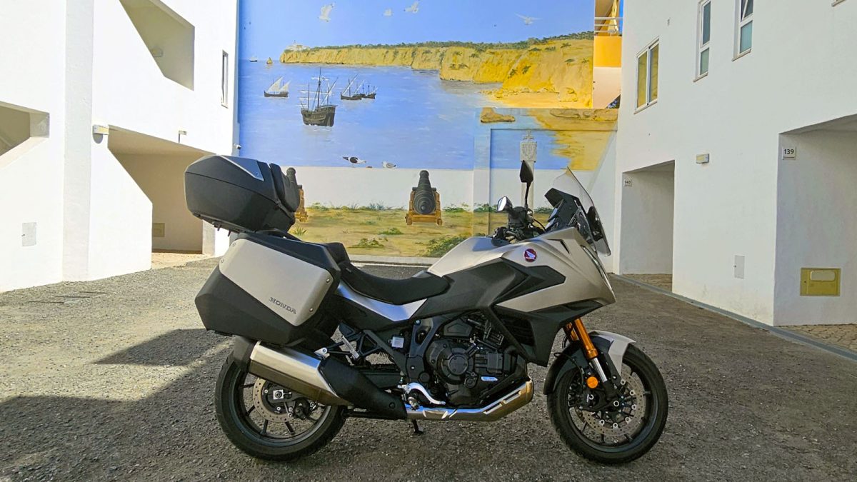 Honda NT1100