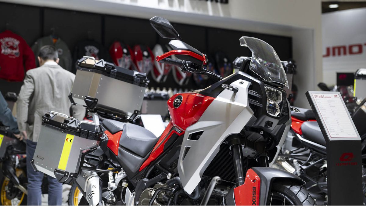 QJMOTOR na EICMA 2025