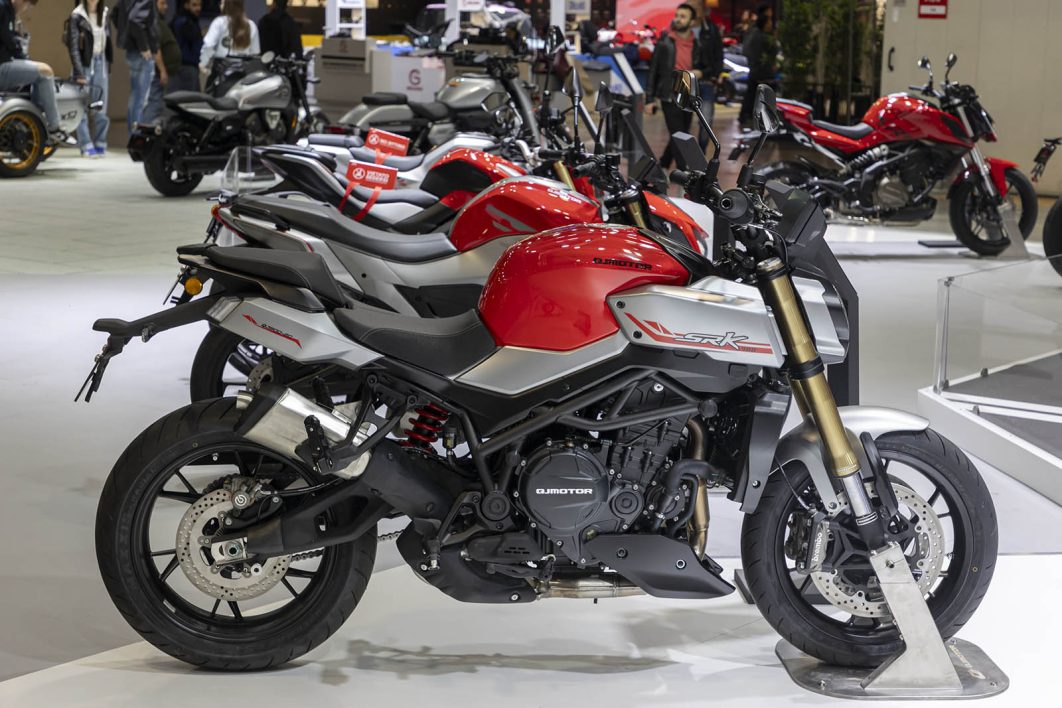 QJMOTOR na EICMA 2025