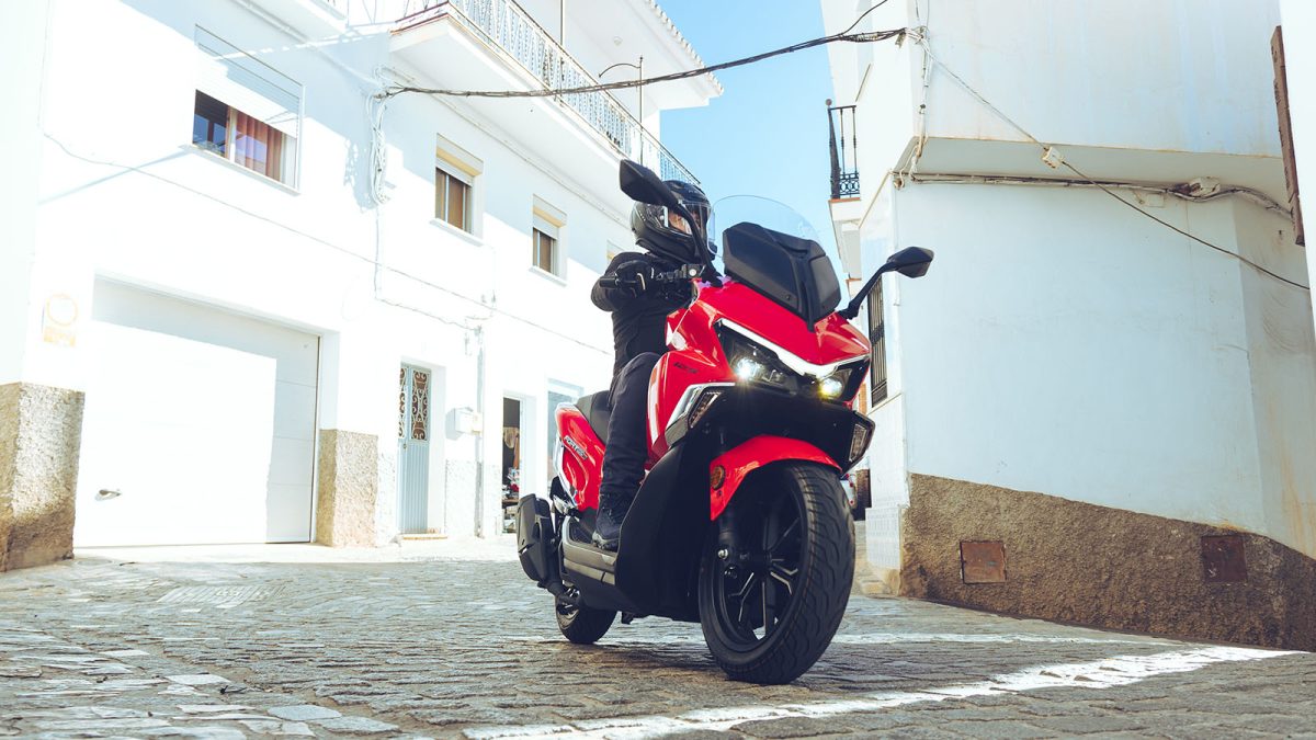 QJ Motor Fort 125N. Tecnologia superior - Moto X