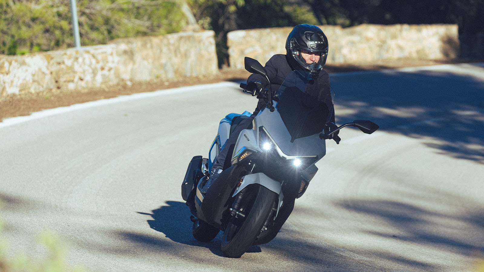QJ Motor Fort 125N. Tecnologia superior - Moto X