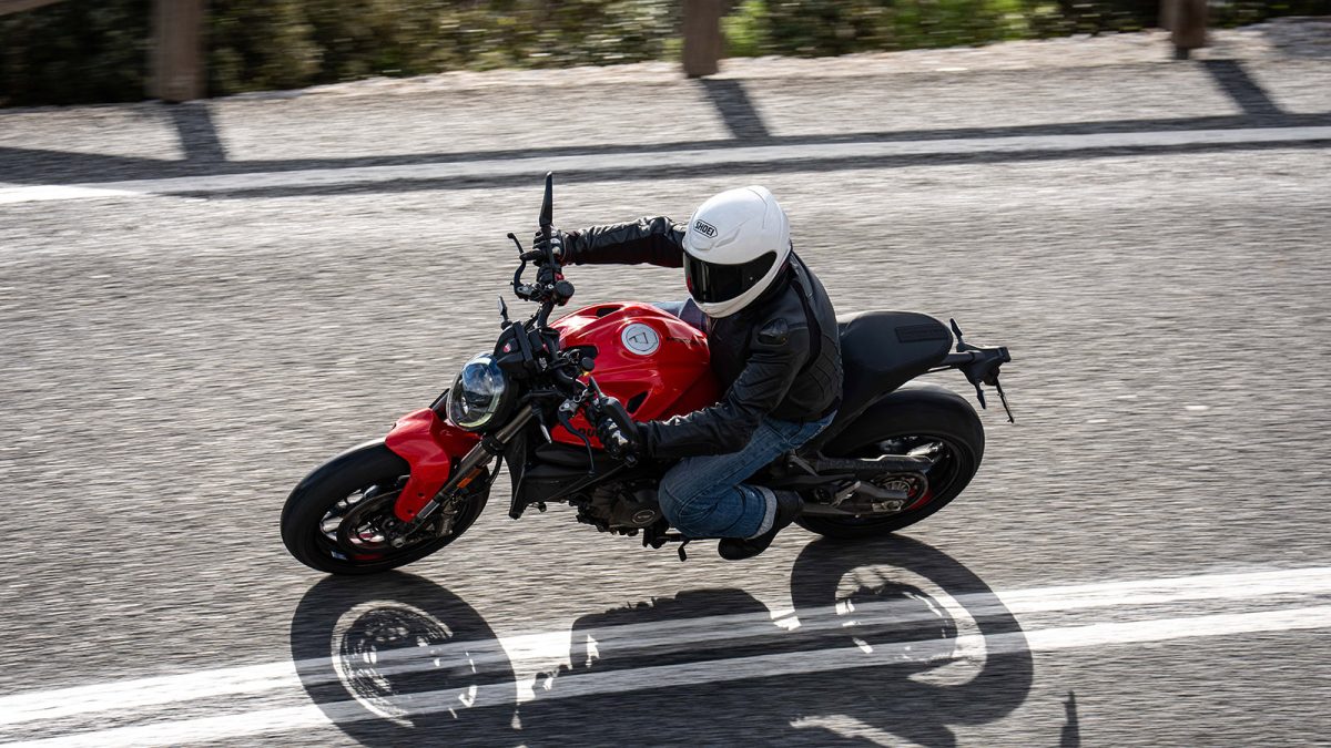 Ducati Monster V2