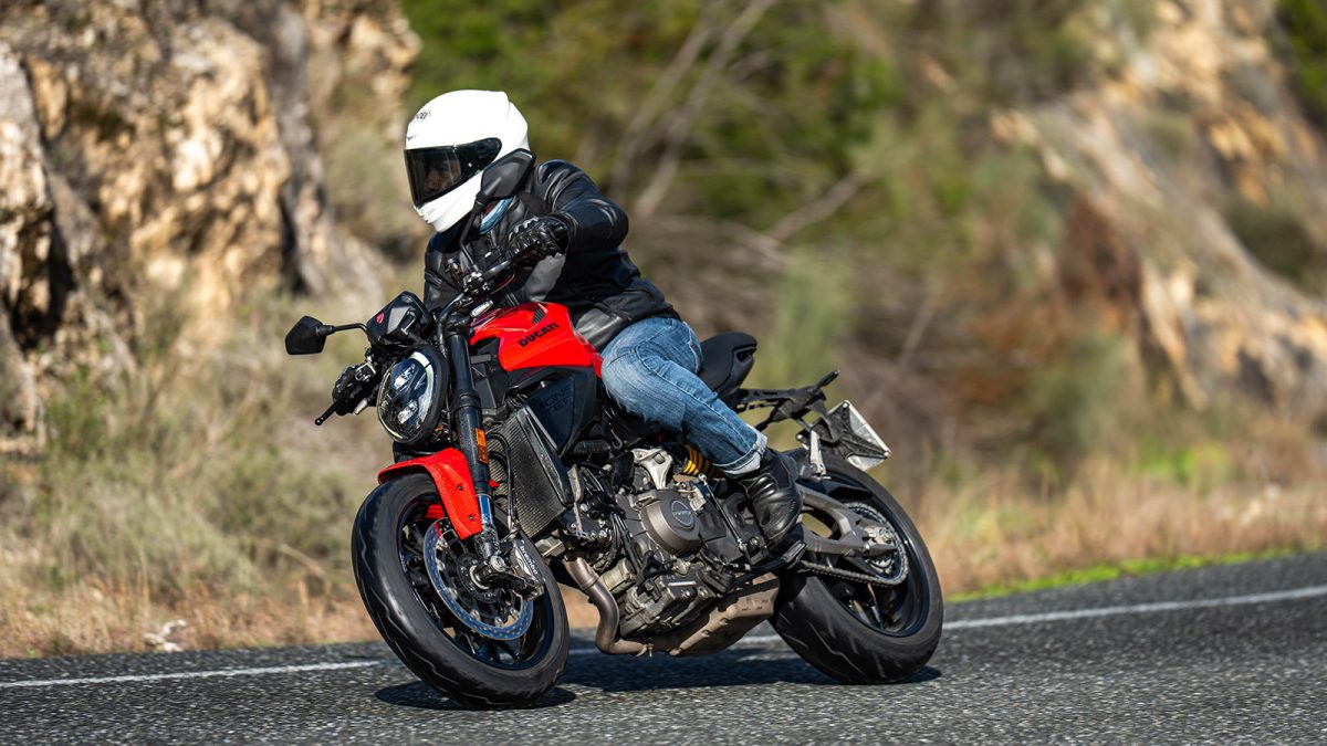 Ducati Monster V2