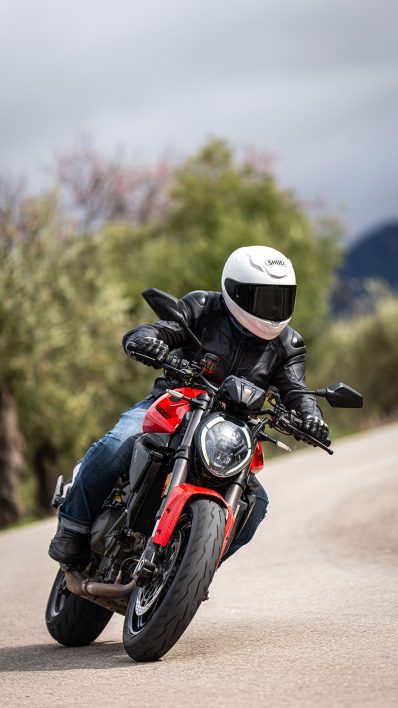 Ducati Monster V2
