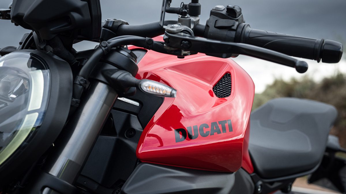 Ducati Monster V2