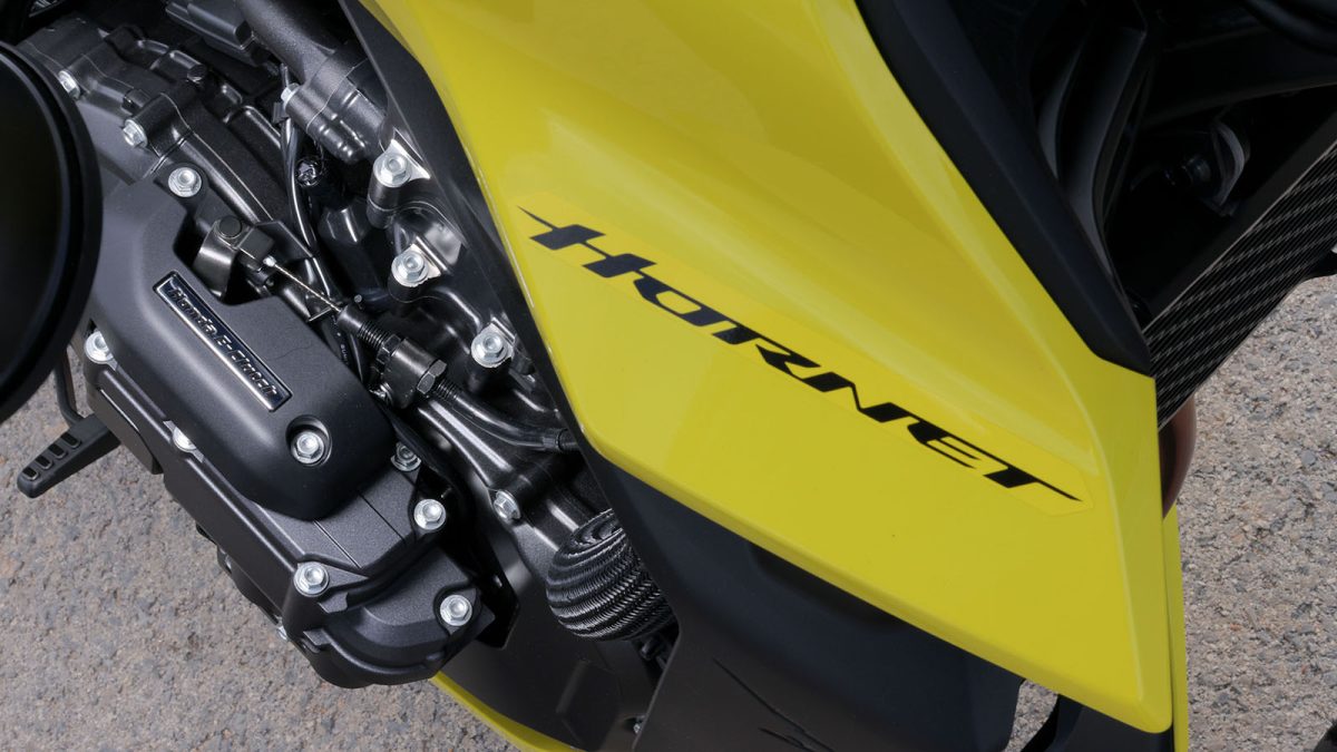 Honda CB750 Hornet E-Clutch 