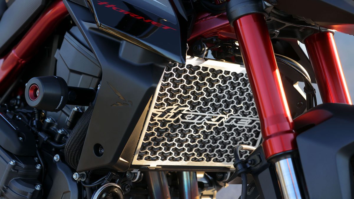Honda CB750 Hornet E-Clutch 