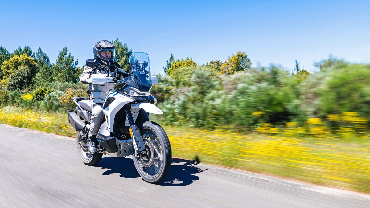 CFMOTO 1000MT-X