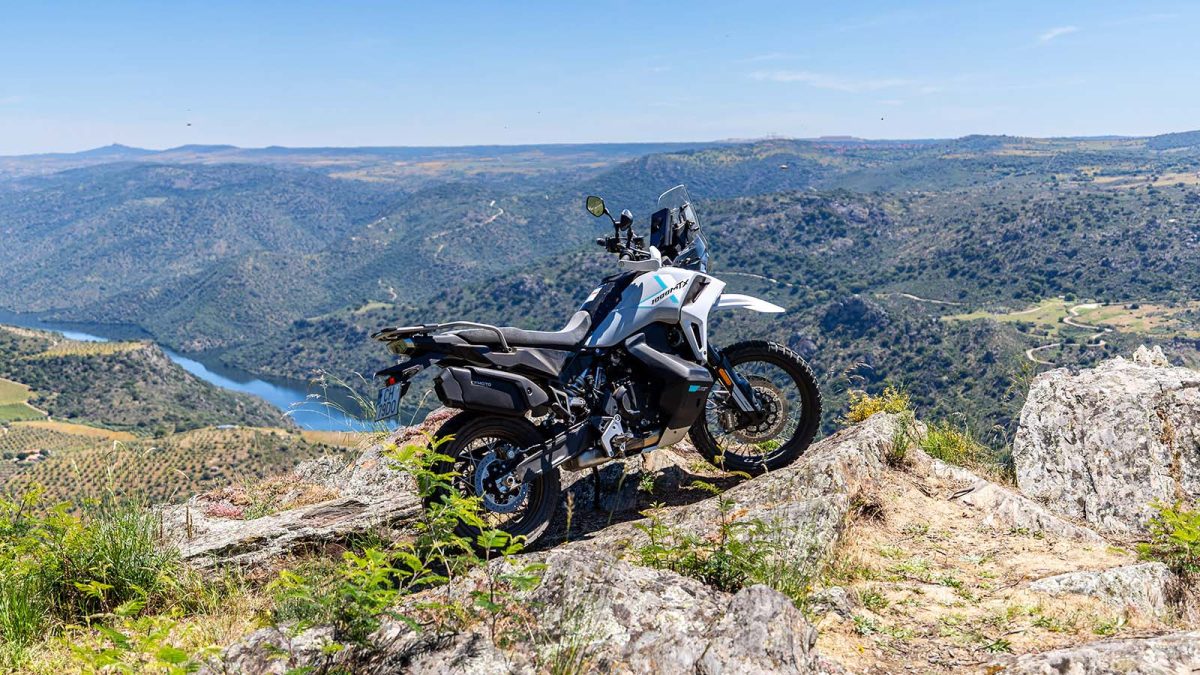 CFMOTO 1000MT-X