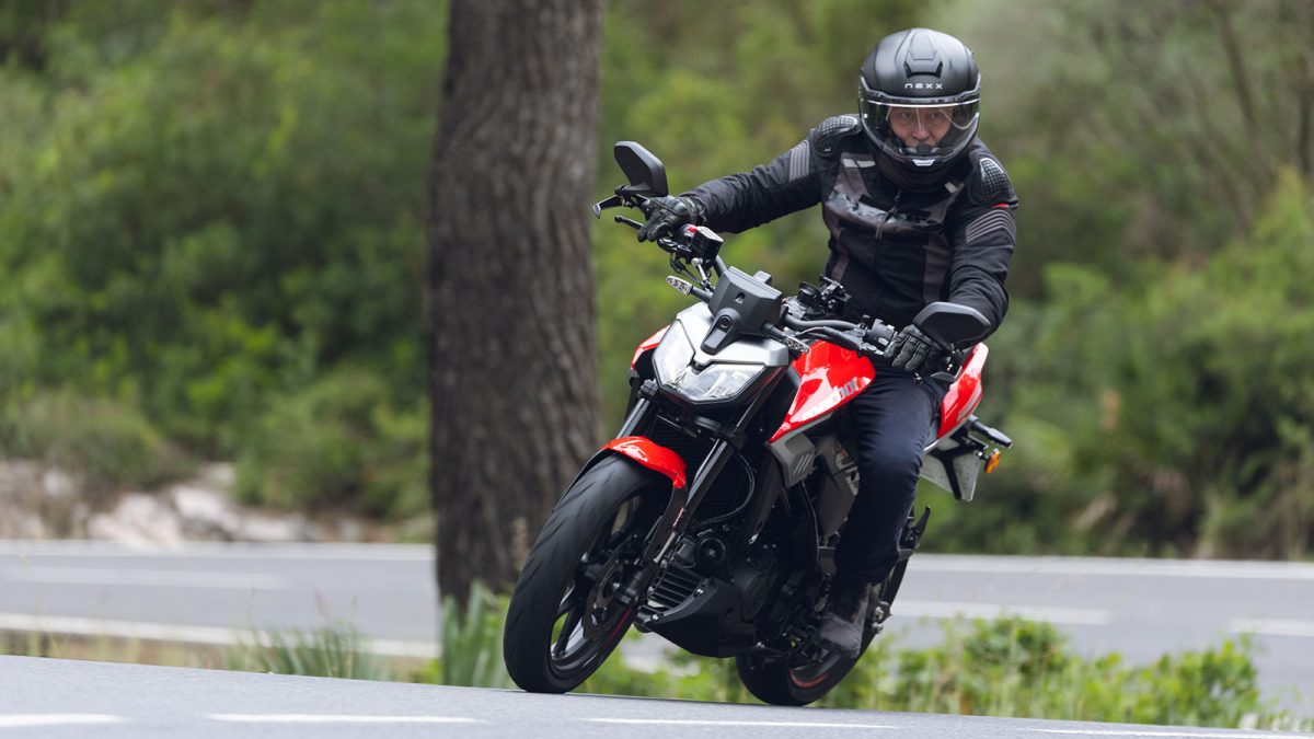 Macbor Shifter 125 Evo. Uma naked entusiasmante! 17 Macbor Shifter 125 Evo