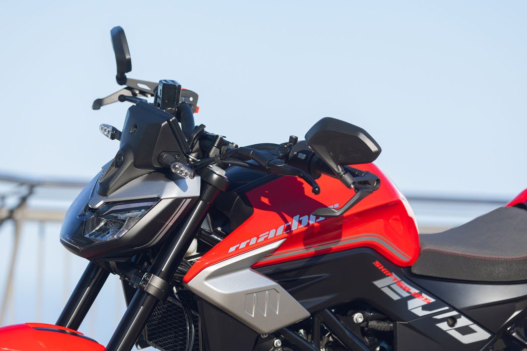 Macbor Shifter 125 Evo. Uma naked entusiasmante! 19 Macbor Shifter 125 Evo