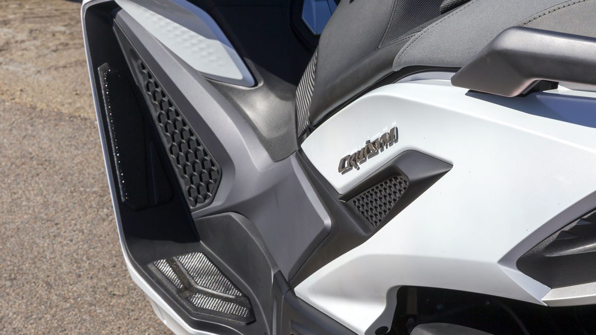 SYM Cruisym 400. Mais por menos ou a equação perfeita? 24 SYM Cruisym 400 37 - MotoX