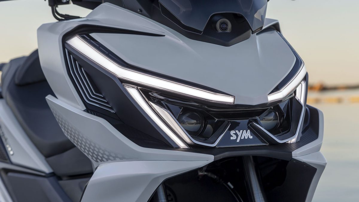 SYM Cruisym 400. Mais por menos ou a equação perfeita? 19 SYM Cruisym 400