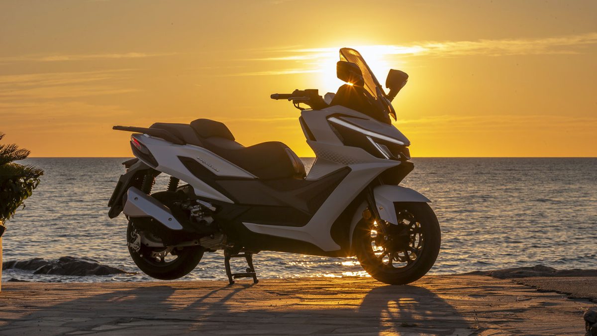 SYM Cruisym 400 54 - MotoX