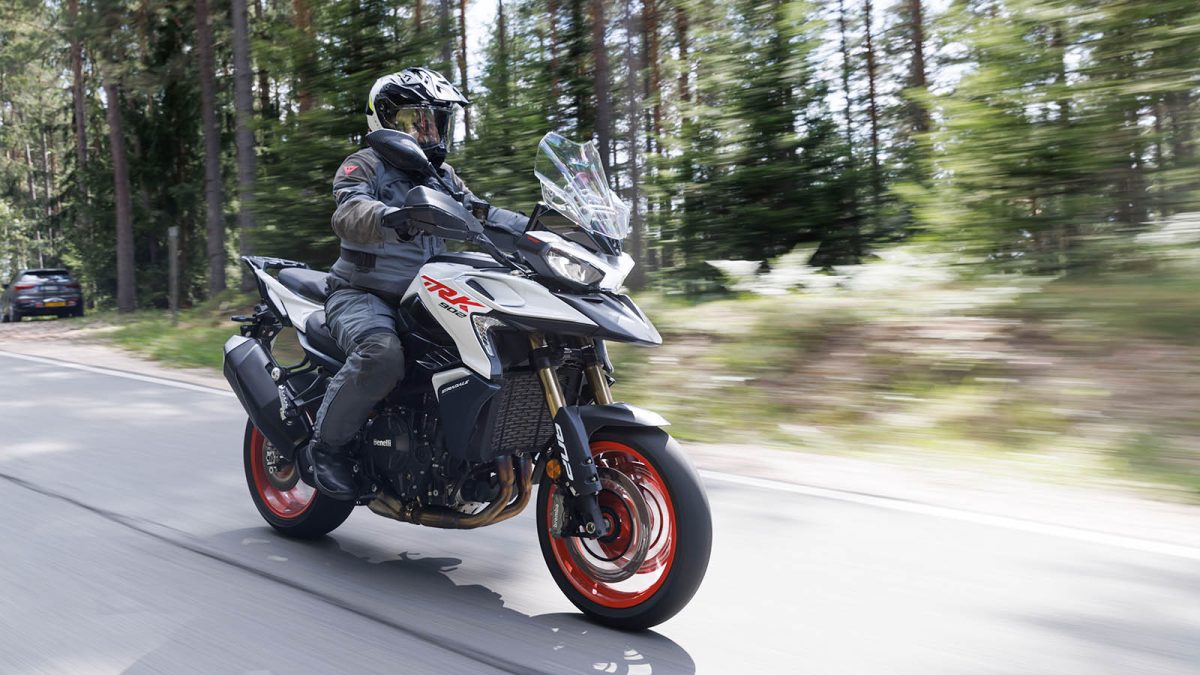 Benelli TRK 902 Stradale