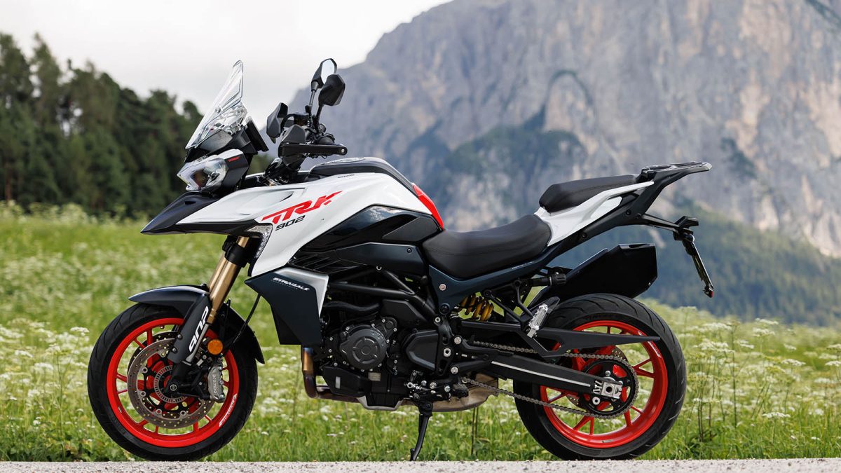 Benelli TRK 902