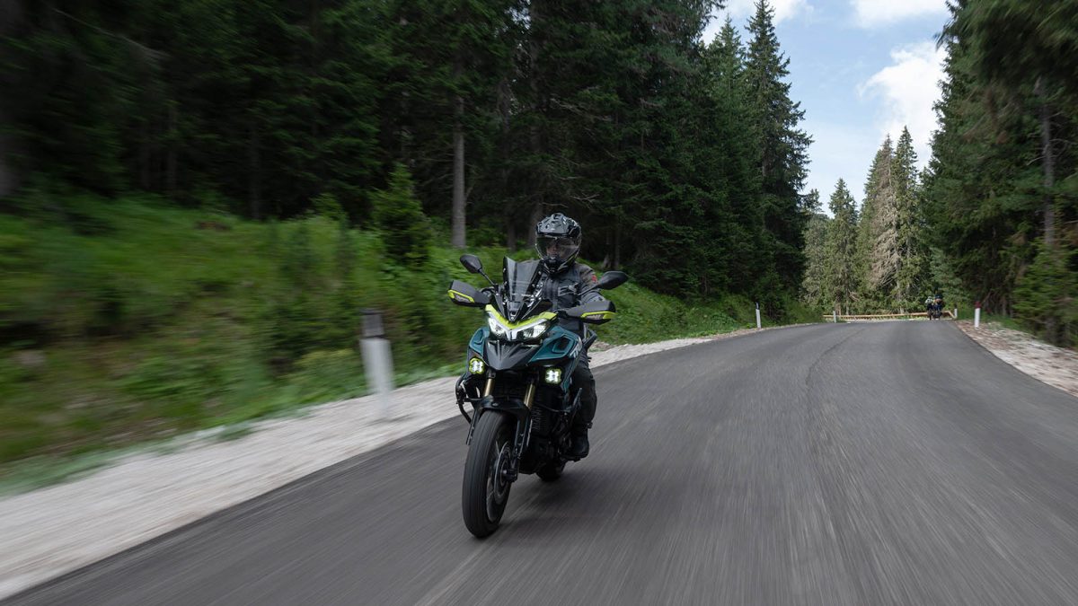 Benelli TRK 902 Xplorer