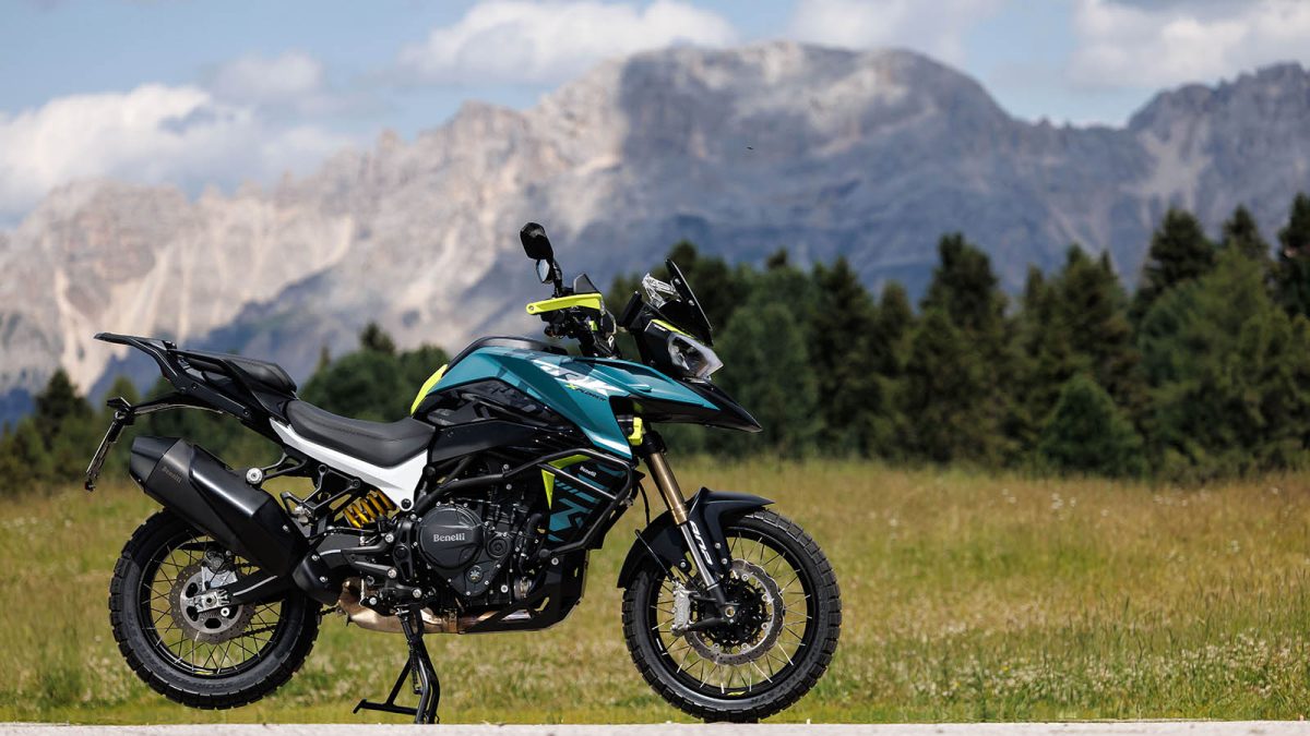 Benelli TRK 902