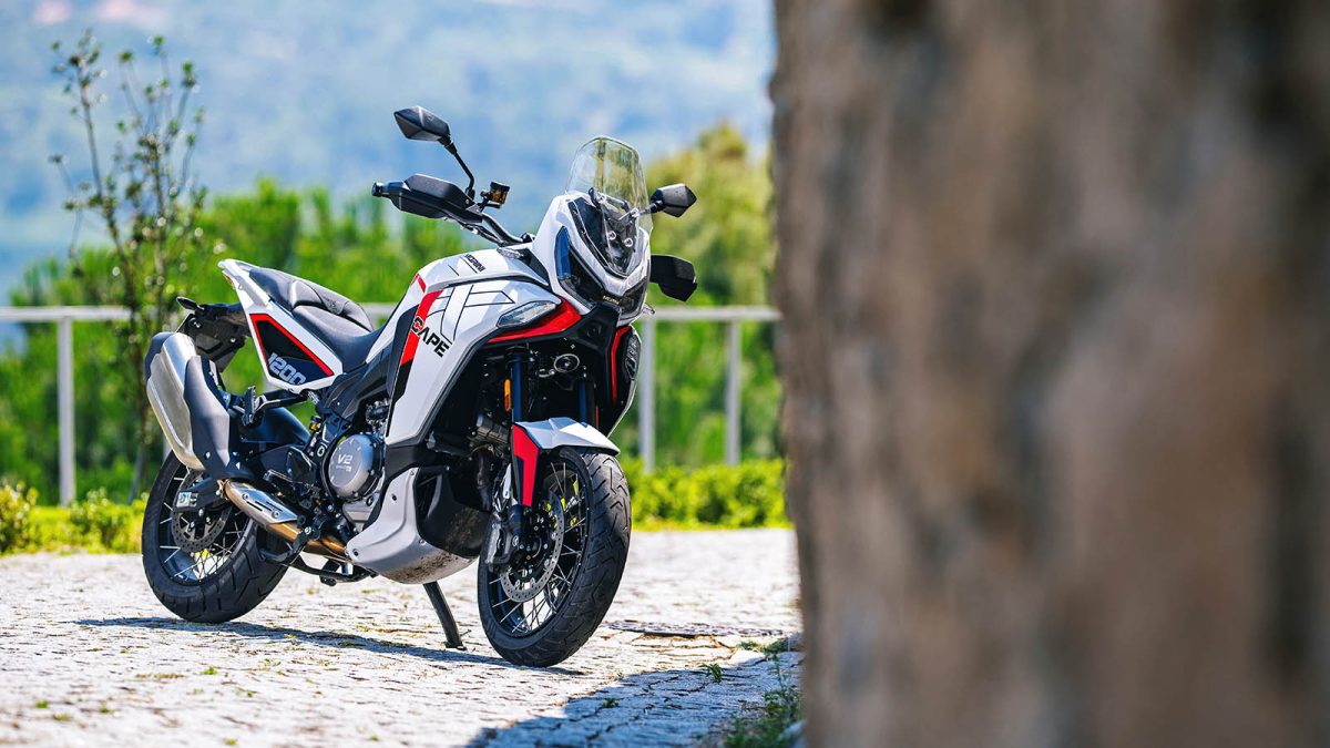 Moto Morini X-Cape 1200 