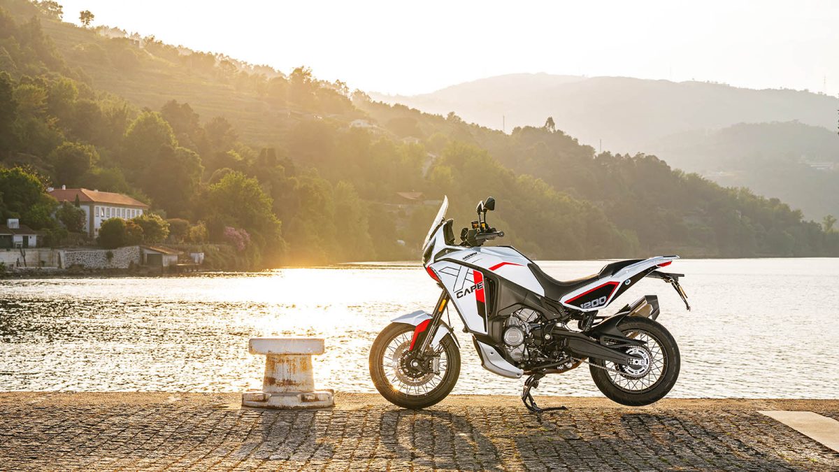Moto Morini X-Cape 1200
