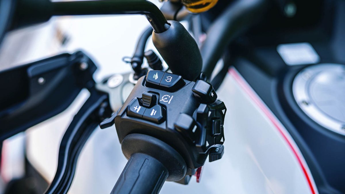 Moto Morini X Cape 1200 40 - MotoX