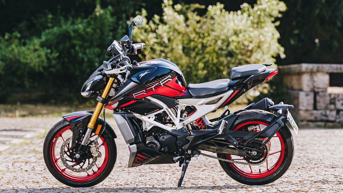 TVS RTR 310 e TVS RR 310. Ambição a dobrar 3 TVS RTR 310