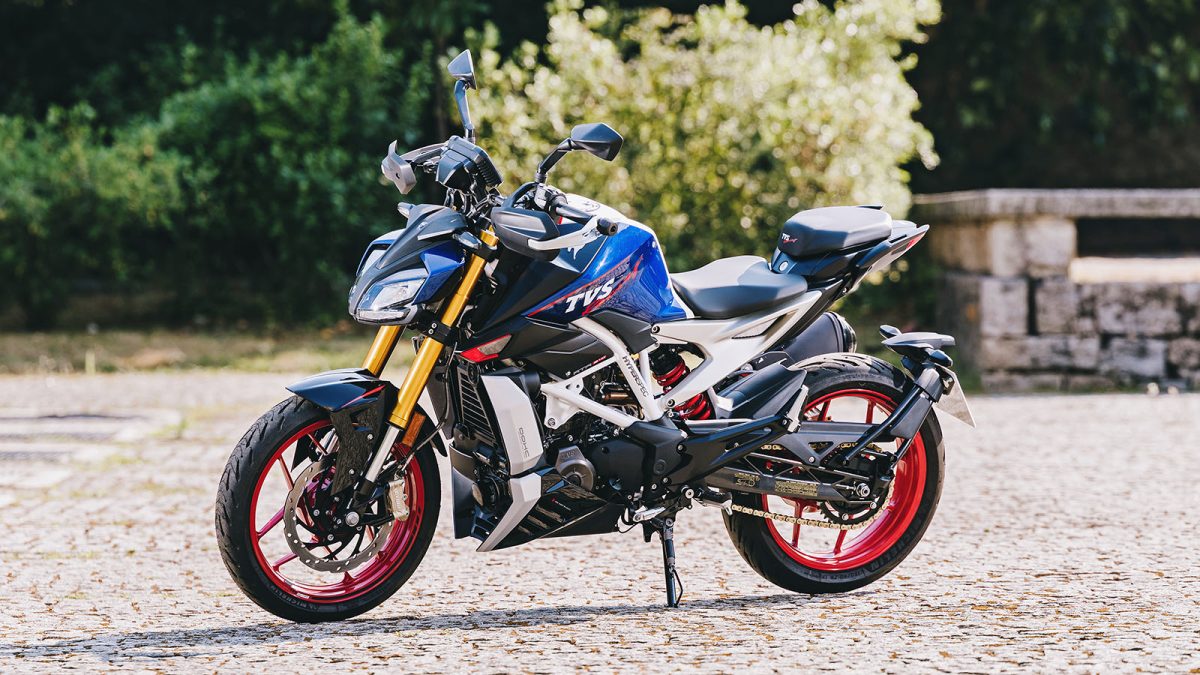TVS RTR 310 12 1 - MotoX