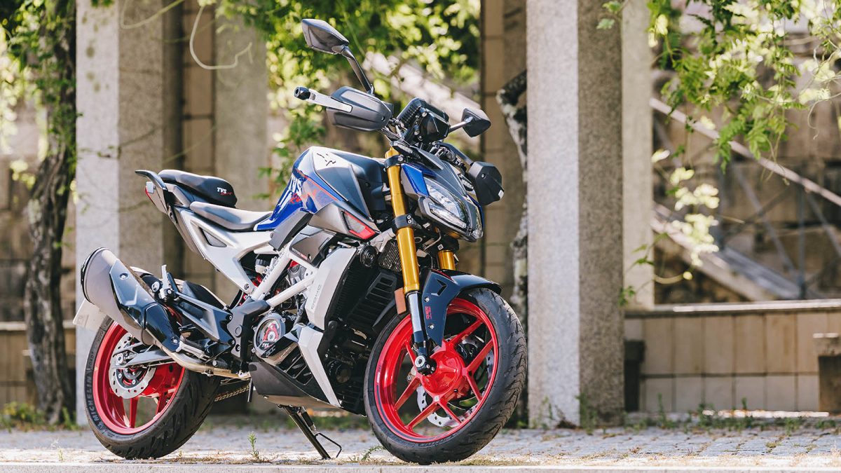 TVS RTR 310 e TVS RR 310. Ambição a dobrar 6 TVS RTR 310 13 - MotoX