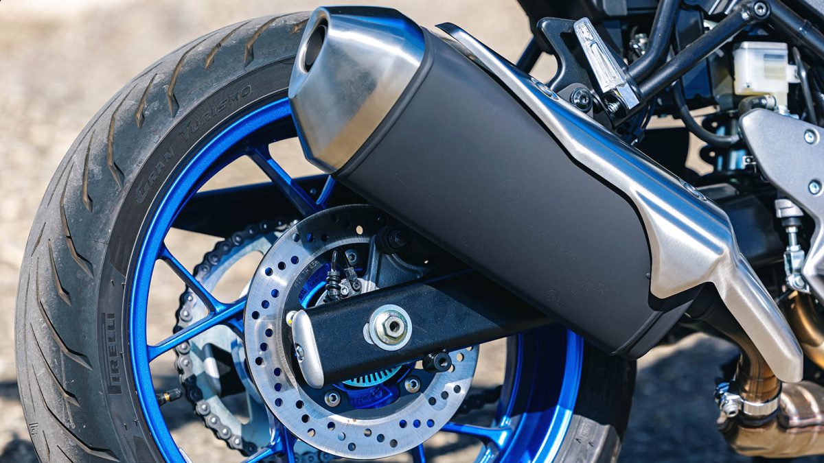 Suzuki SV-7GX. Aperfeiçoar a receita de um sucesso! 9 Suzuki SV-7GX