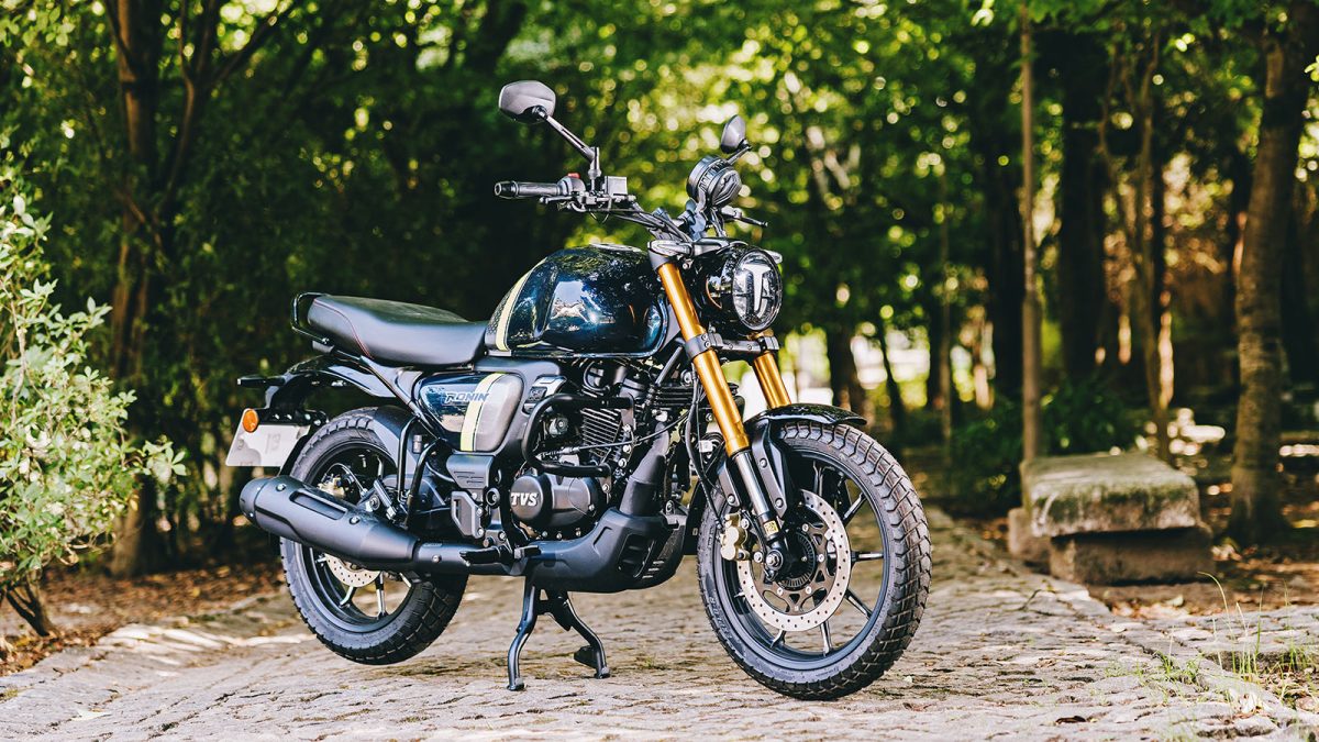 TVS Ronin 250